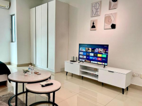 Cozy Studio Galleria Equine Park ,KLIA, MRT, AEON, FOOD STREET